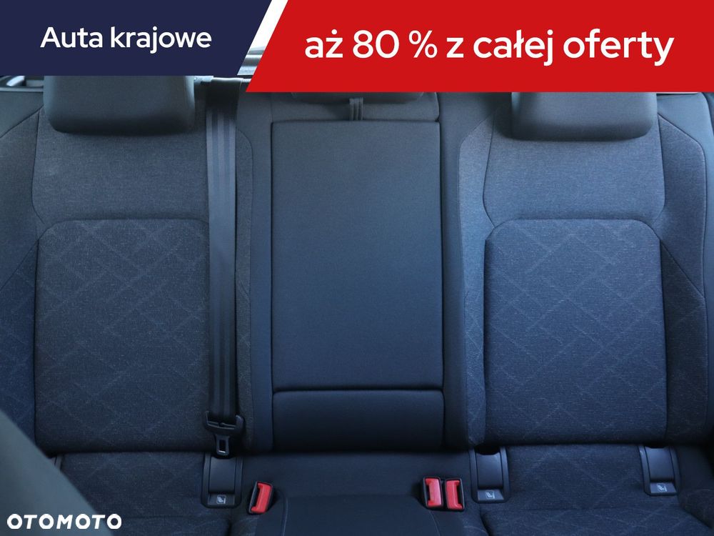 Volkswagen Golf - 12