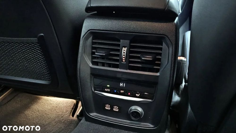 BMW Seria 3 320d Edition M Sport Shadow - 19