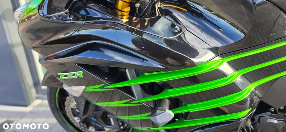 Kawasaki ZZR - 33