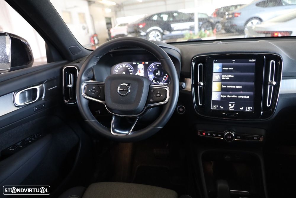 Volvo XC 40 1.5 T2 Plus Dark Auto - 16