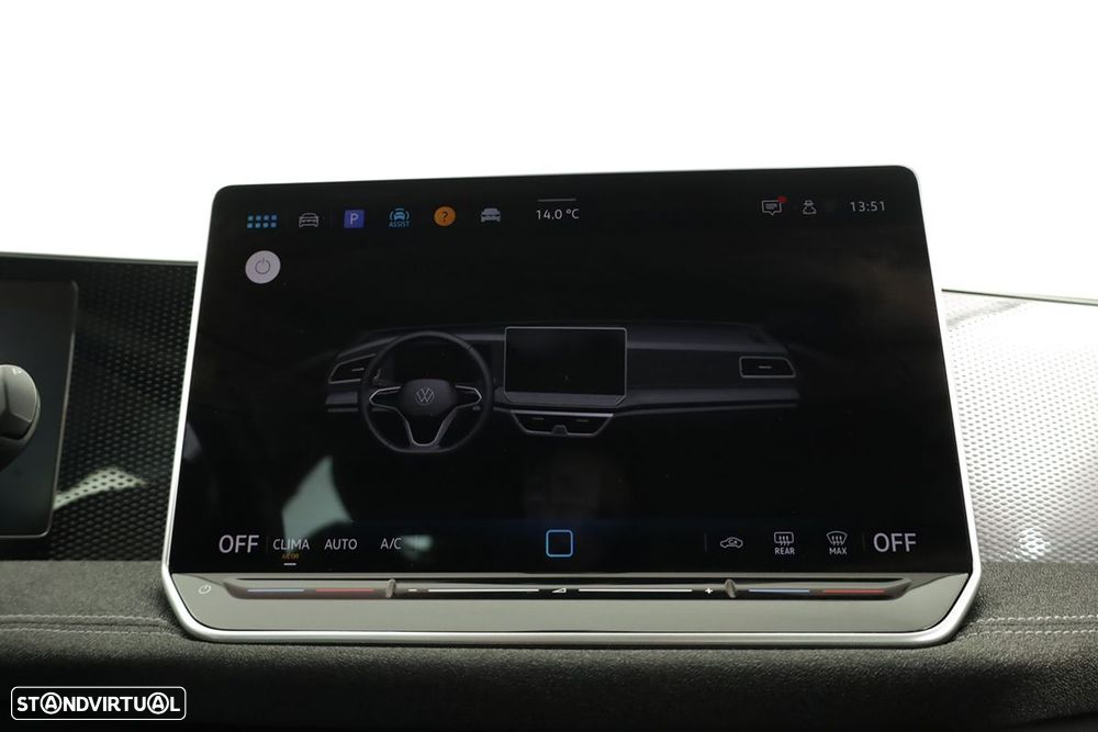 VW Passat Variant 1.5 TSI eHybrid DSG - 12