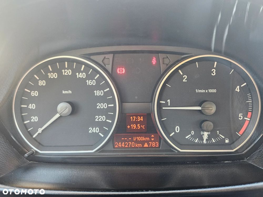 BMW Seria 1 - 9