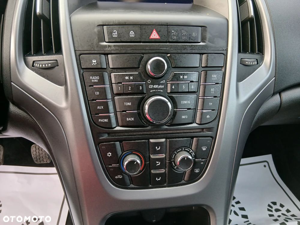 Opel Astra 1.6 Style - 25