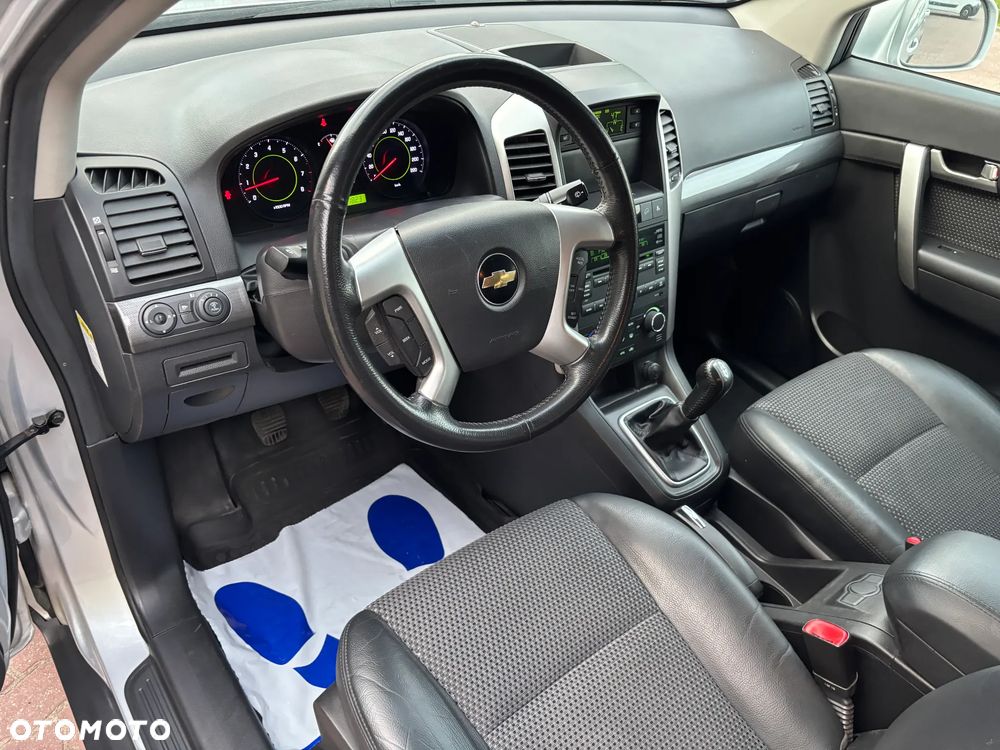Chevrolet Captiva 2.4 2WD 7 Sitzer LS Family Edition - 18