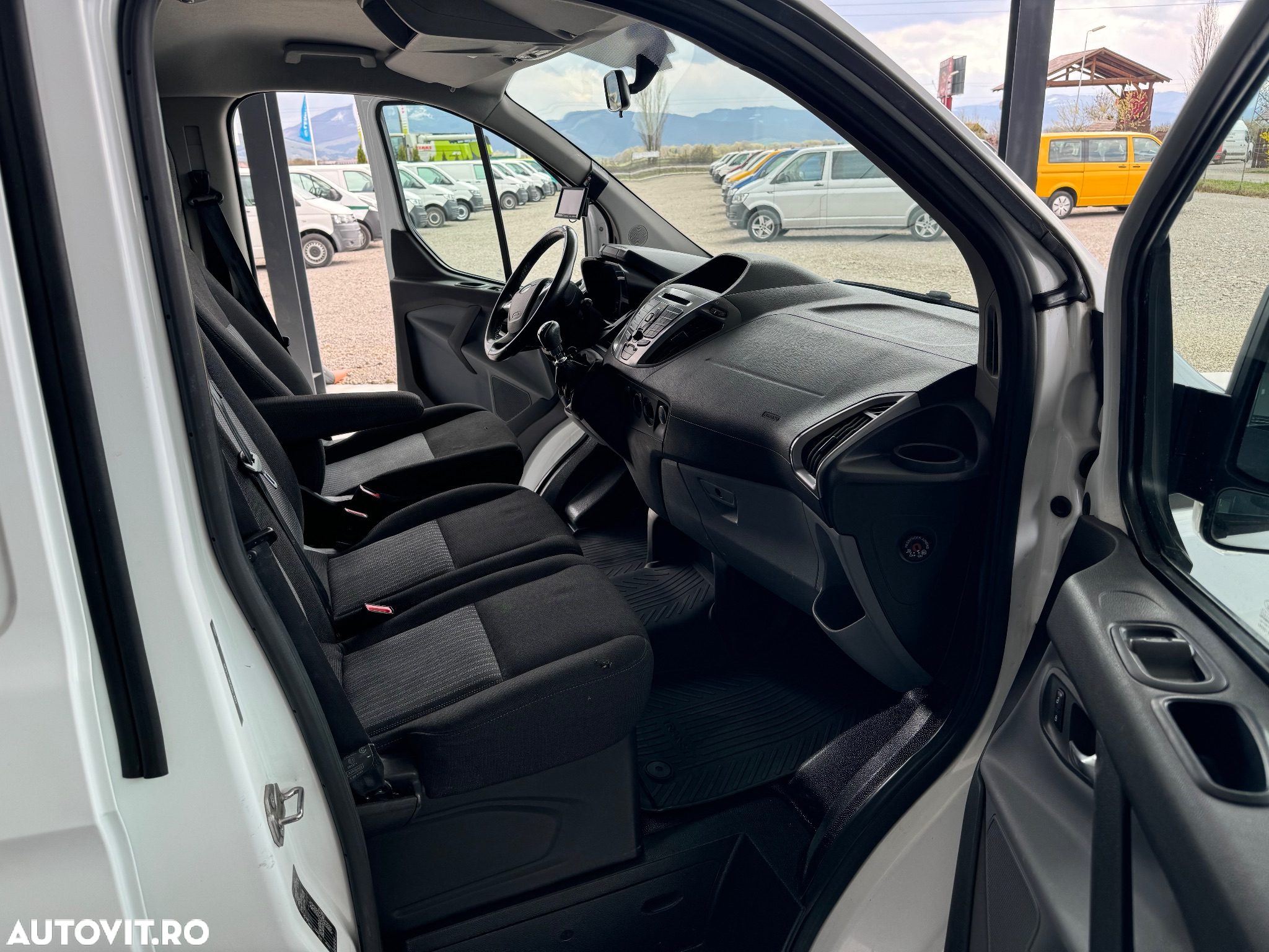 Ford Transit Custom - 6