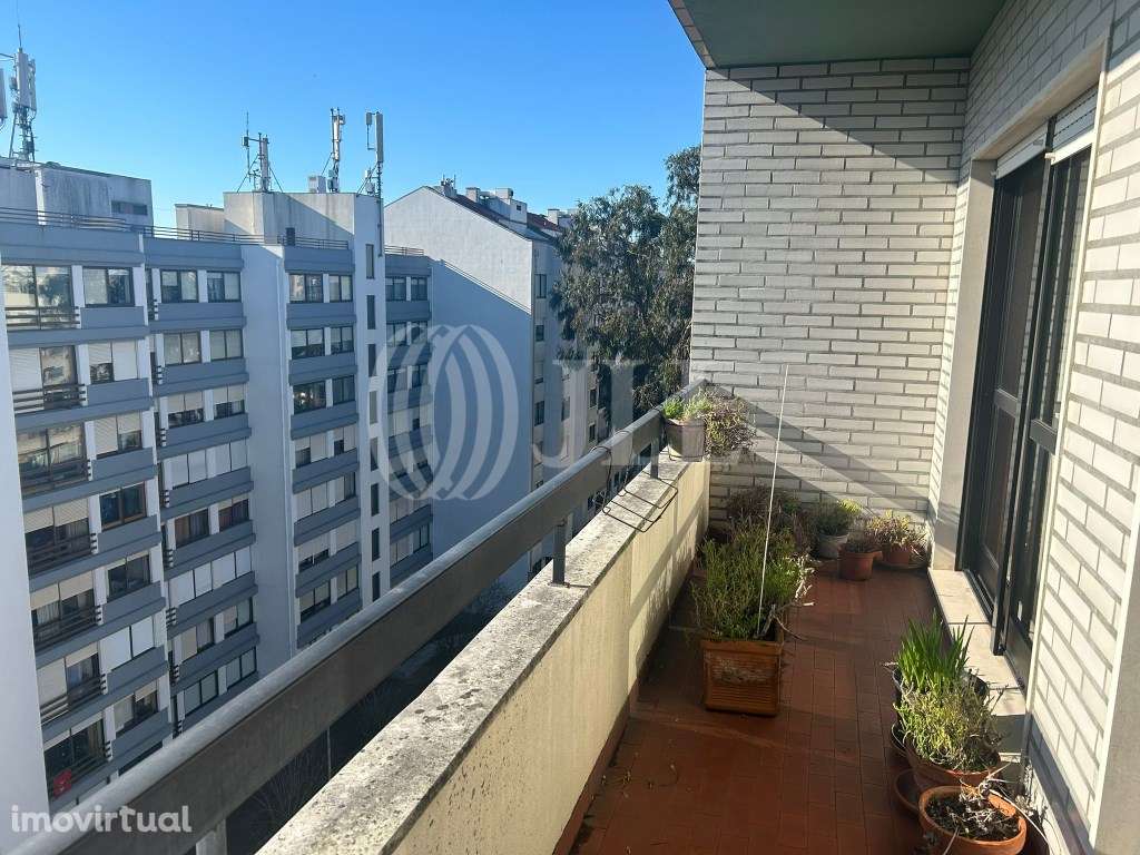 Apartamento T4, em condominio, no Pinheiro Manso - Grande imagem: 3/6