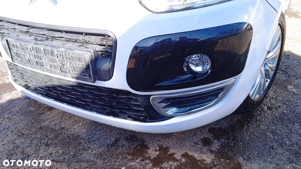 Zderzak przód Citroen C3 Picasso 1.4 VTI 2011 Benzyna lak. EWPB - 4