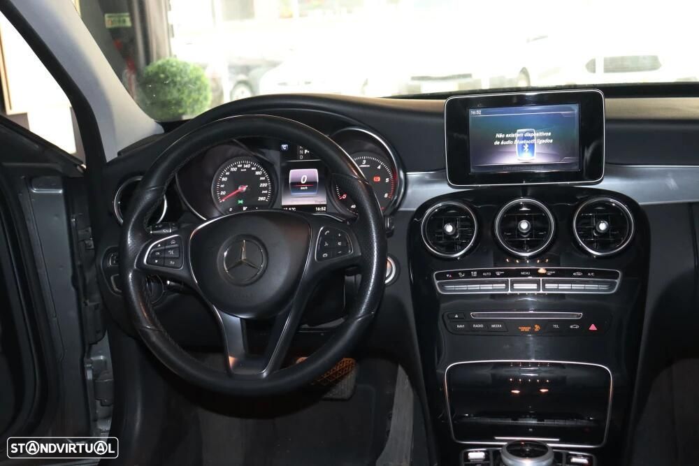 Mercedes-Benz C 180 - 31