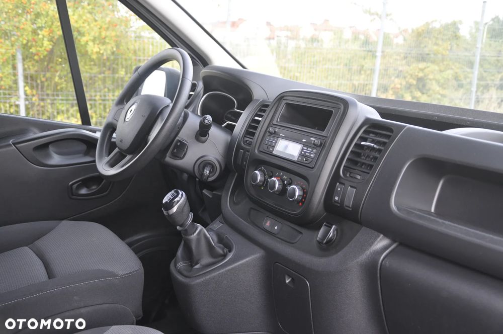 Renault Trafic - 24