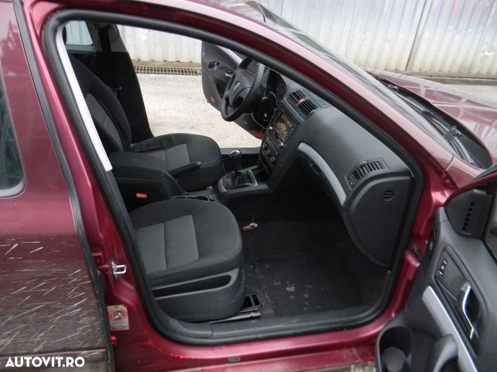 Dezmembrari  Skoda OCTAVIA 2 (1Z)  2004  > 2013 1.9 TDI Motorina - 26