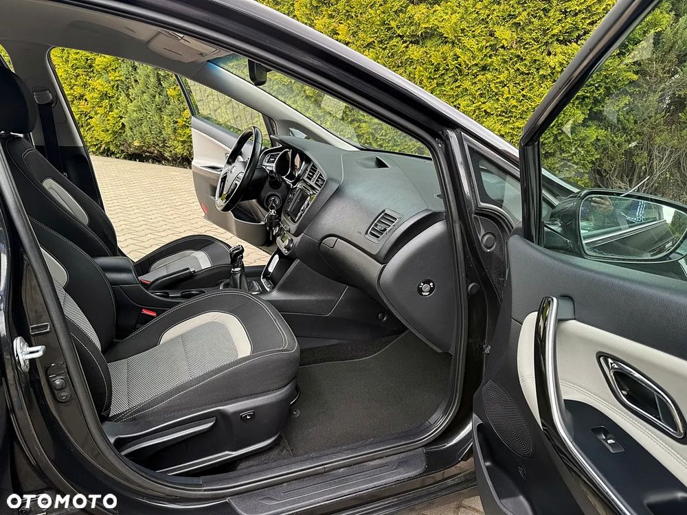 Kia Ceed 1.6 GDI Platinum Edition - 17