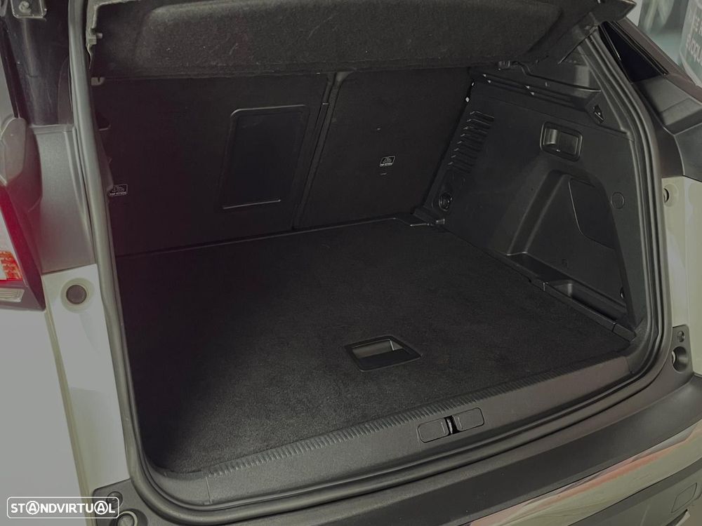 Peugeot 3008 1.6 PureTech GT EAT8 - 25