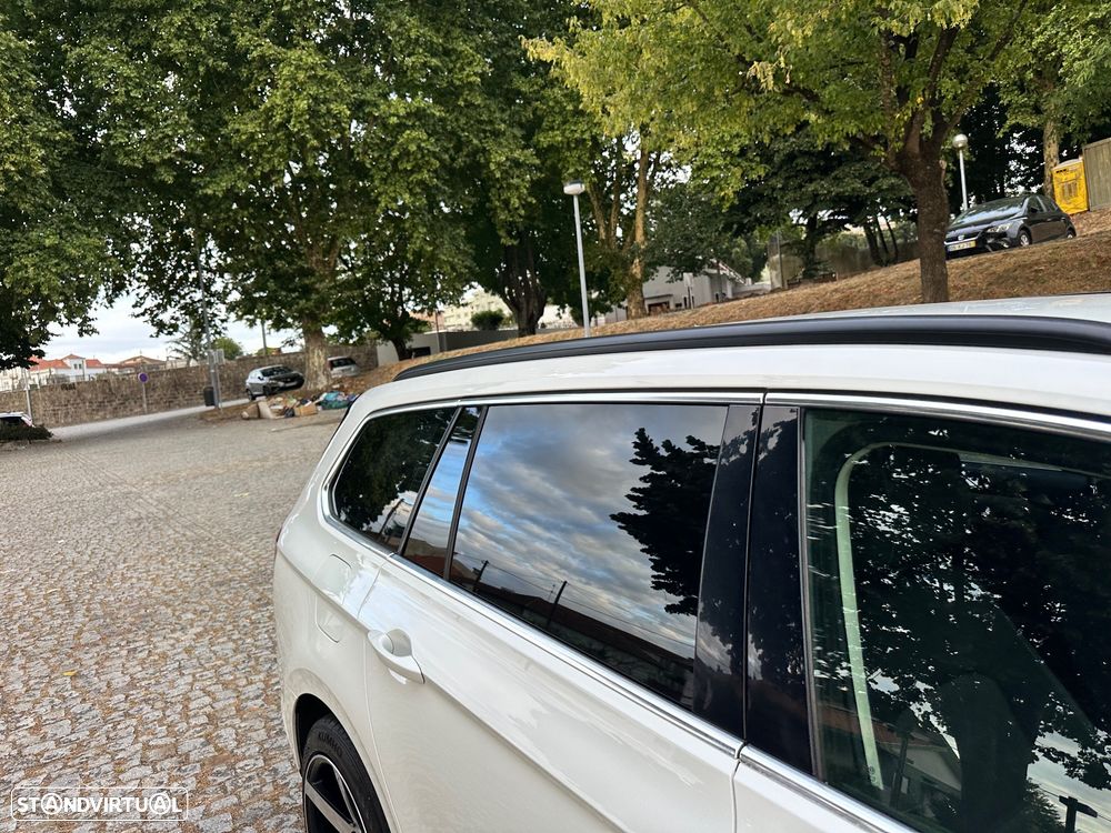 VW Passat Variant 2.0 TDI R-Line - 19