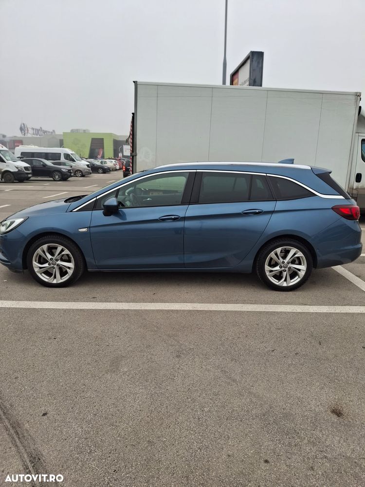 Opel Astra 1.6 D (CDTI) Start/Stop Sports Tourer Innovation - 2