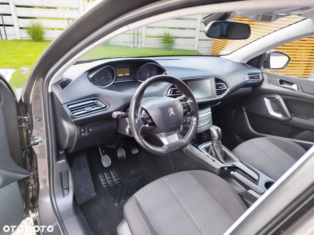 Peugeot 308 82 VTi Active - 18
