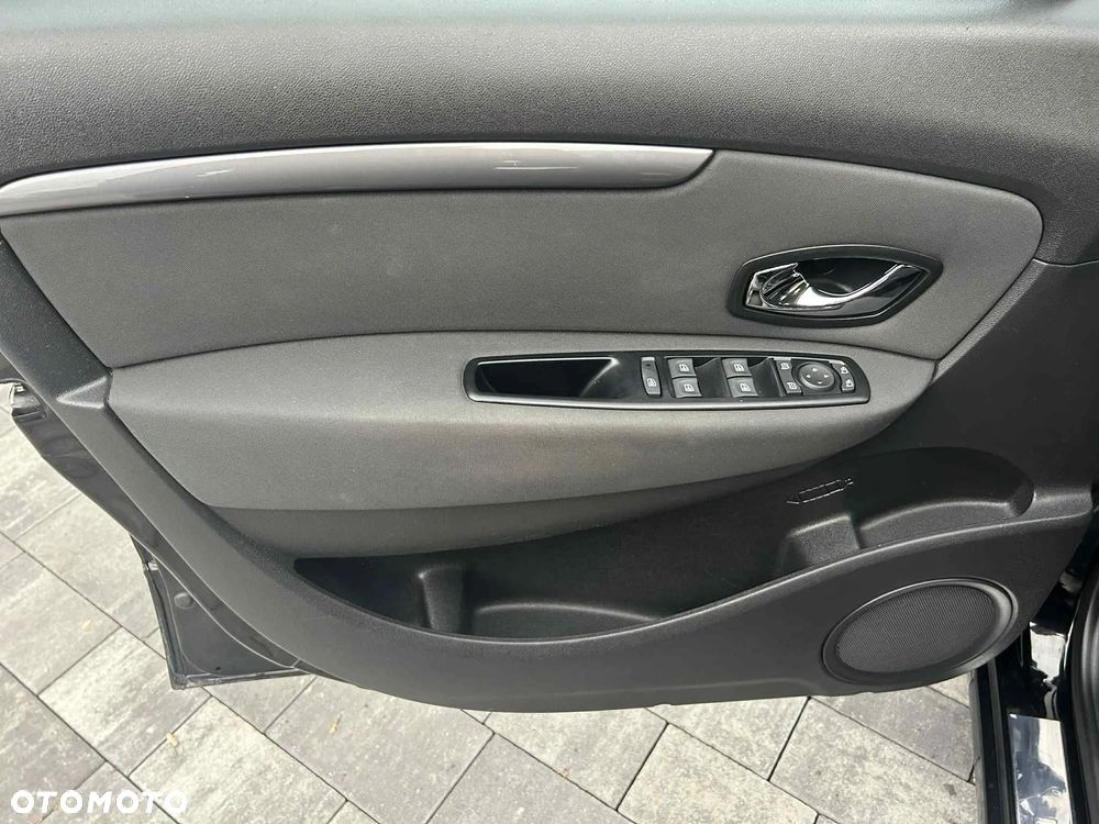 Renault Scenic ENERGY TCe 115 S&S LIMITED - 26