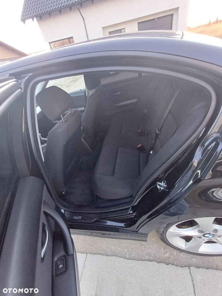 BMW Seria 3 - 25