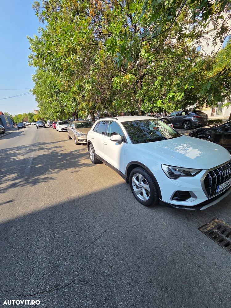 Audi Q3 2.0 40 TDI S tronic quattro Advanced - 3
