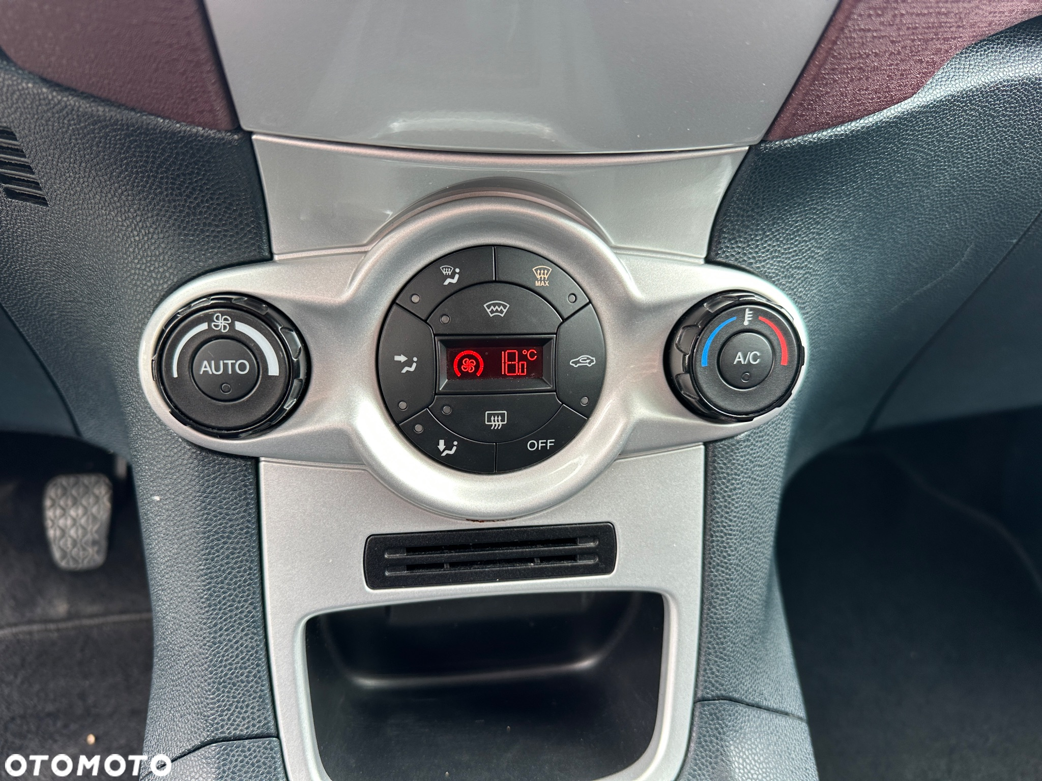 Ford Fiesta 1.4 Titanium - 15