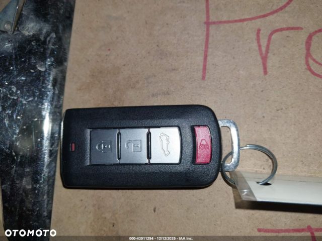 Mitsubishi Eclipse Cross - 19