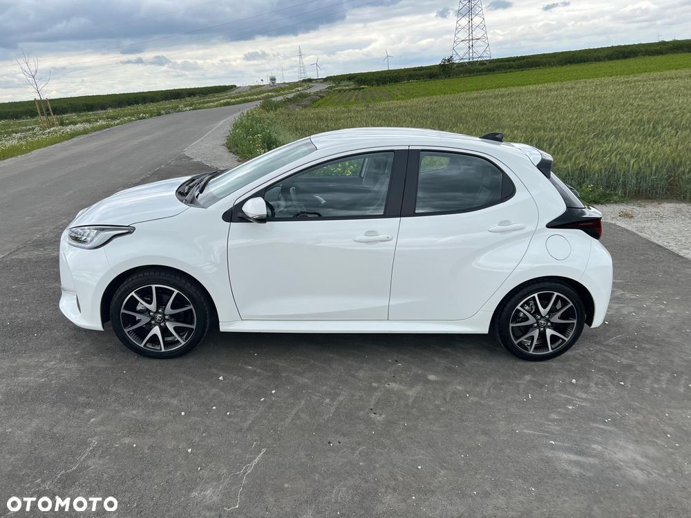 Toyota Yaris Hybrid 1.5 Executive - 9