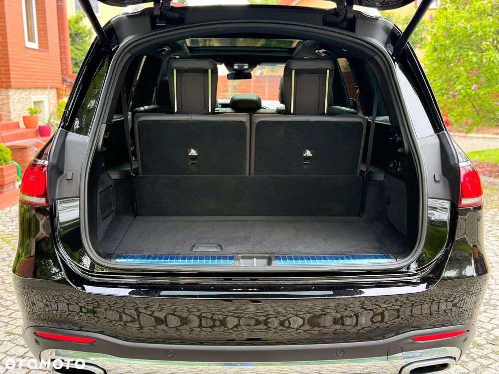 Mercedes-Benz GLS - 9