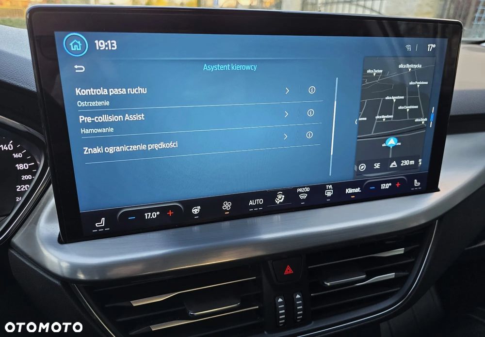 Ford Focus 1.5 EcoBlue Start-Stopp-System TITANIUM EDITION - 26