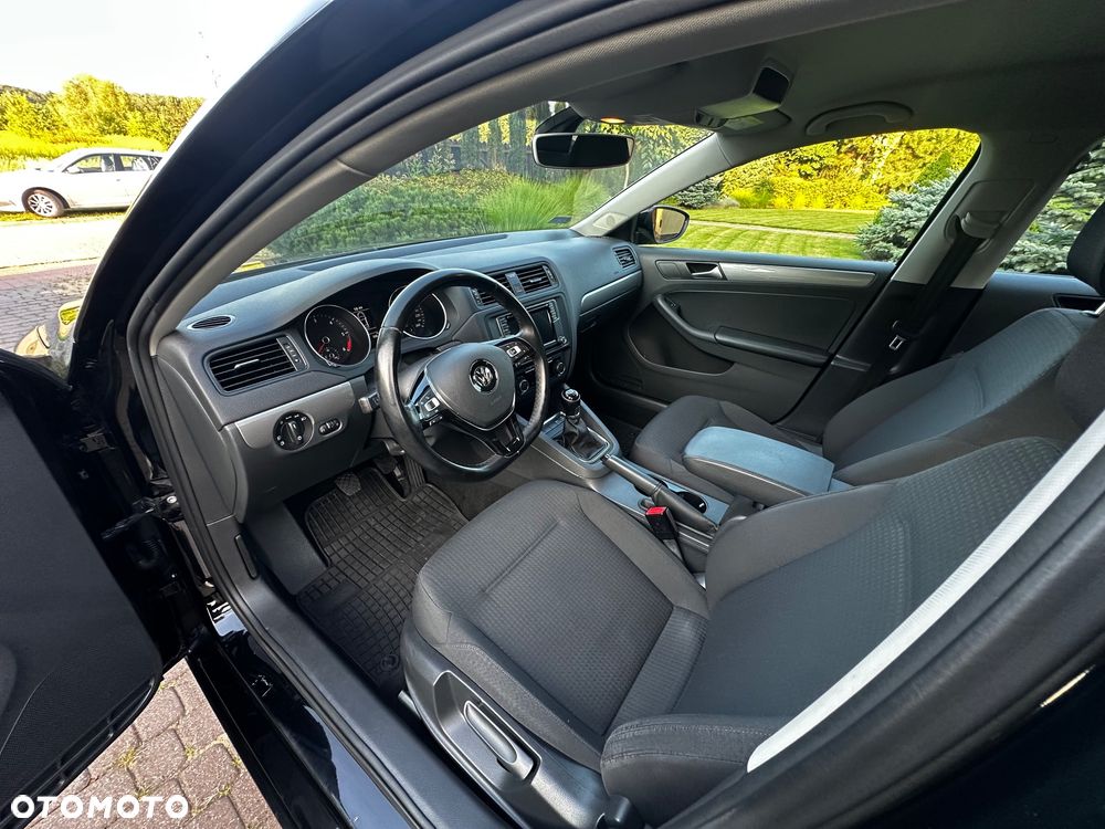 Volkswagen Jetta 2.0 TDI DPF BMT Comfortline - 16