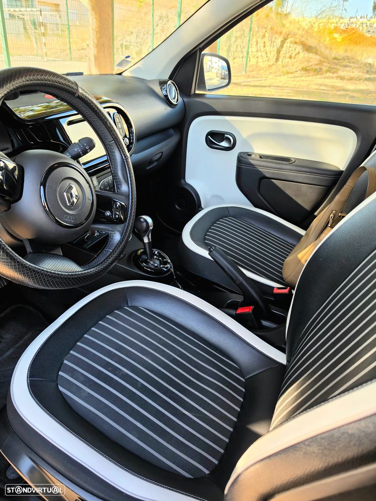 Renault Twingo Z.E. 22 Intens - 6