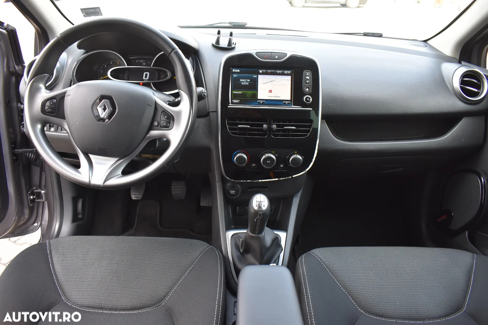 Renault Clio dCi 90 Dynamique - 5