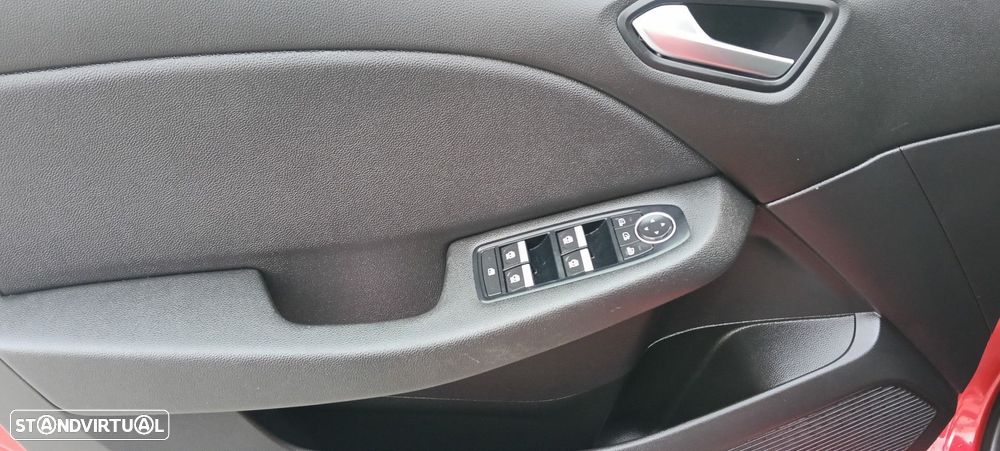 Renault Clio 1.0 TCe Evolution - 15