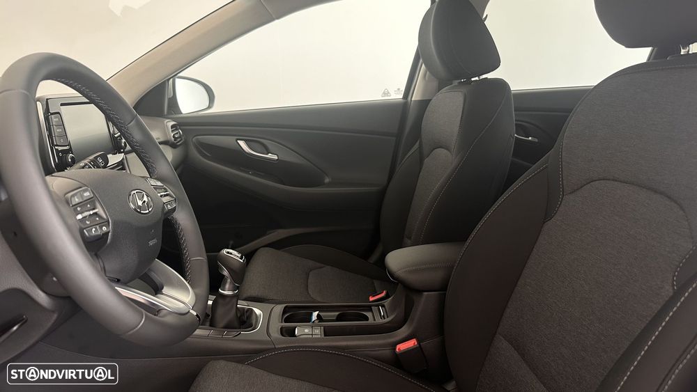 Hyundai i30 1.0 T-GDI Style Plus - 24