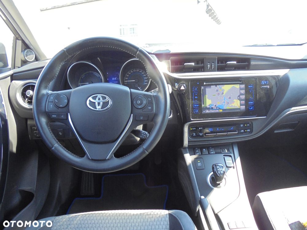 Toyota Auris - 34