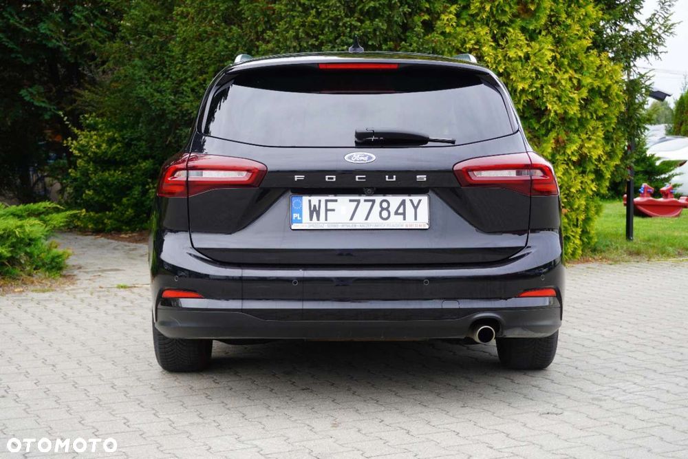 Ford Focus - 8