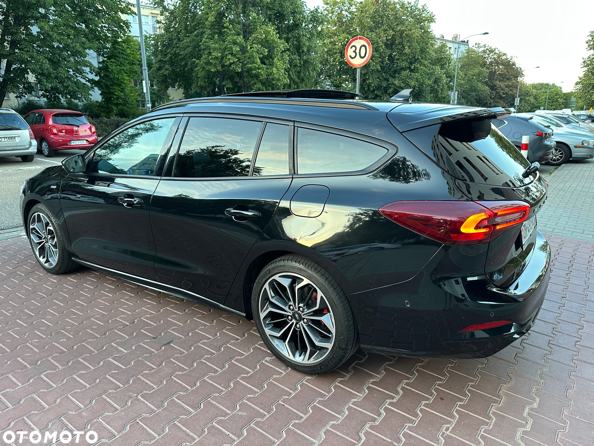 Ford Focus Turnier 1.0 EcoBoost Hybrid ST-LINE X - 7