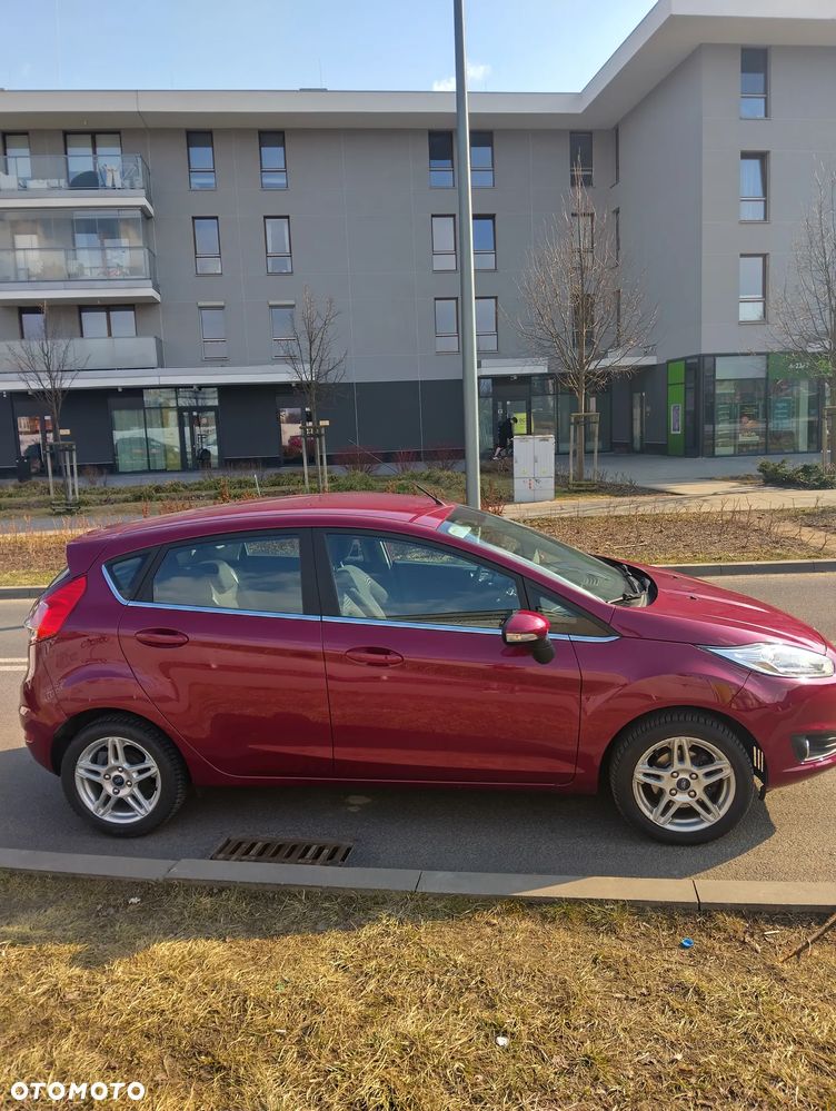 Ford Fiesta - 12