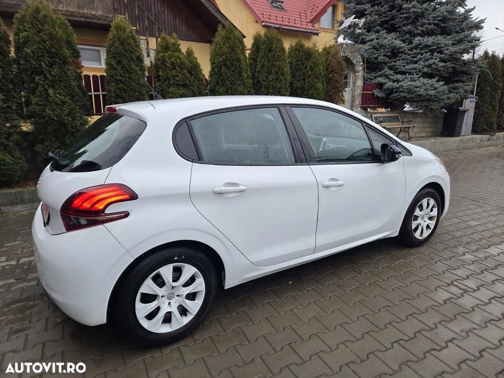 Peugeot 208 PureTech 68 Like - 4