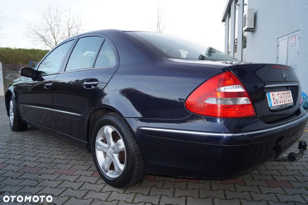 Mercedes-Benz Klasa E 200 Kompressor Automatik Elegance - 1