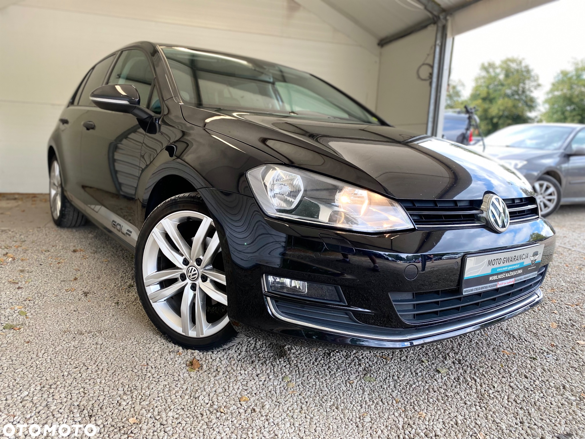 Volkswagen Golf VII 1.4 TSI BMT Highline DSG - 37