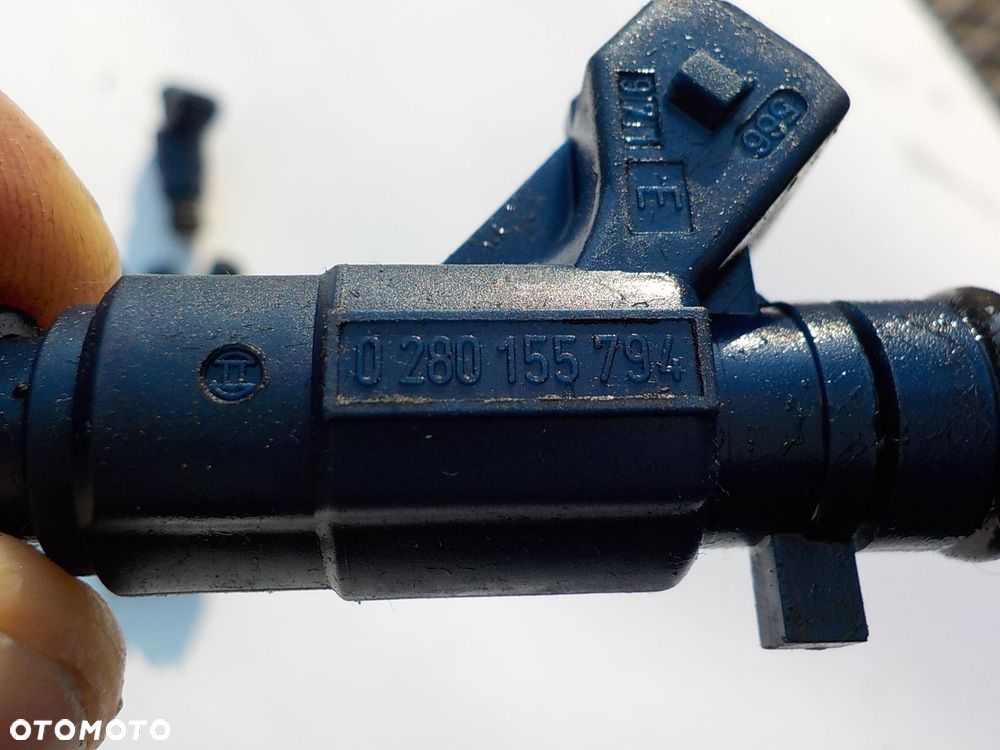 PEUGEOT 206 1.6 8V B  WTRYSKIWACZ 0280155794 - 2