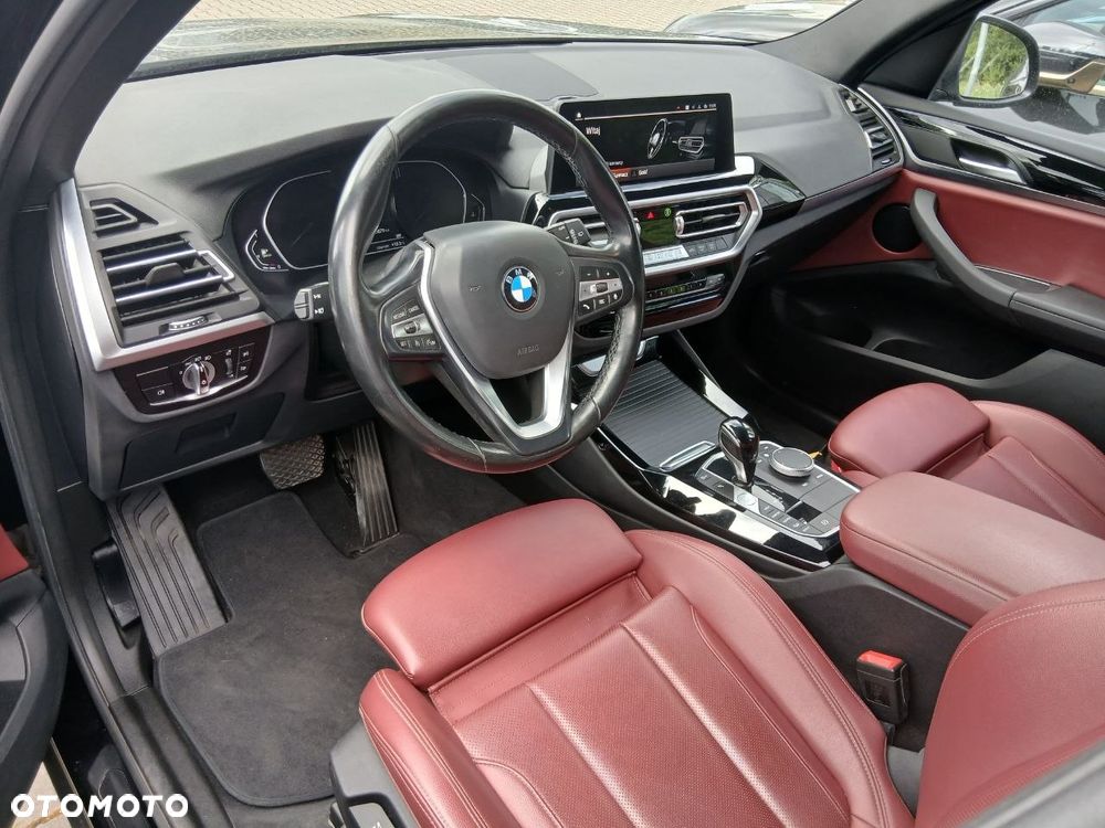 BMW X3 xDrive20d MHEV Advantage - 23