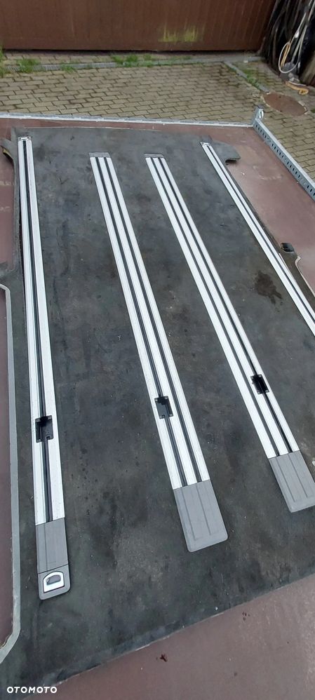 Podłoga wykładzina vw multivan tył t5 t6 2×drzwi - 6