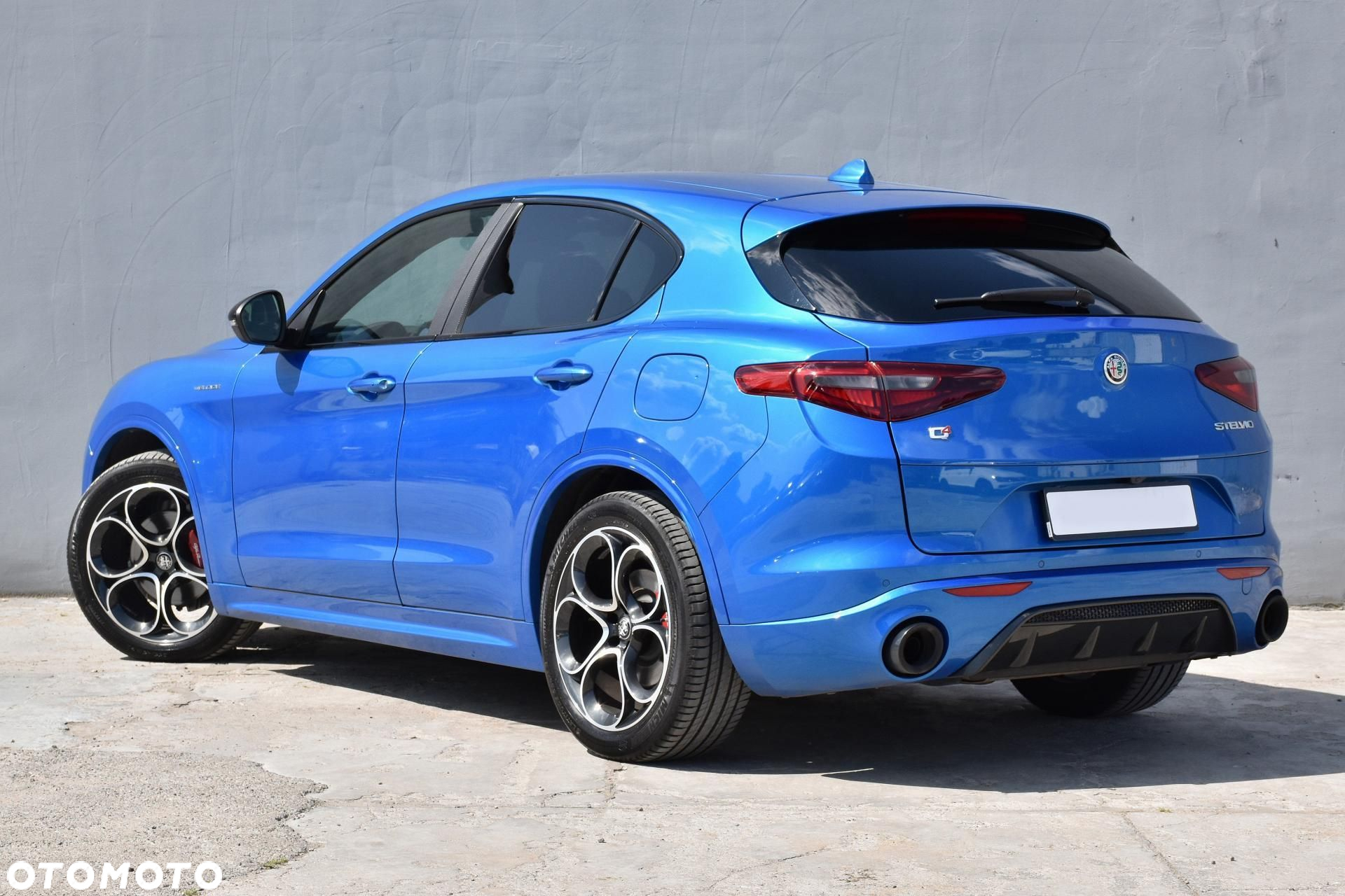 Alfa Romeo Stelvio - 2
