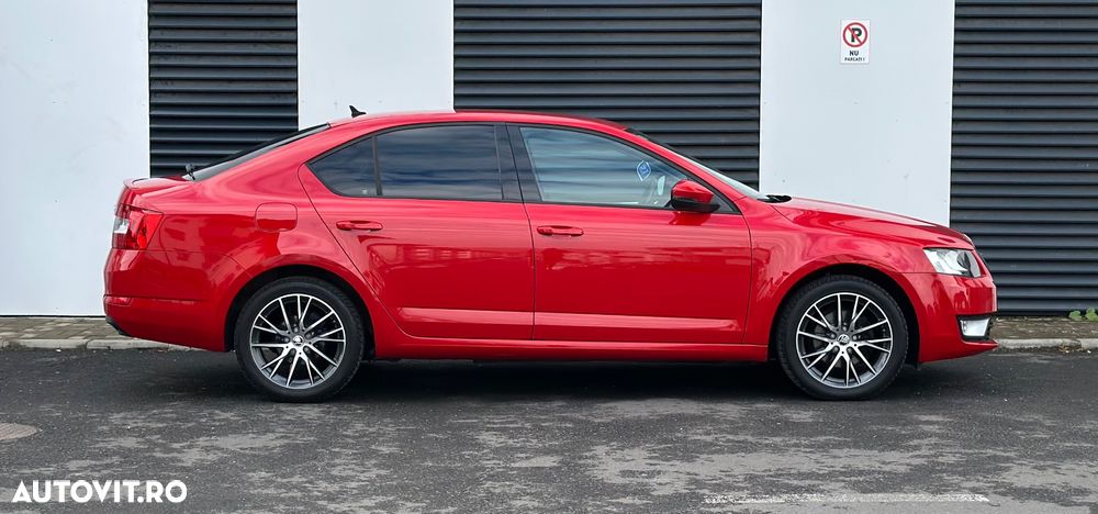 Skoda Octavia 2.0 TDI Green tec DSG Elegance - 15