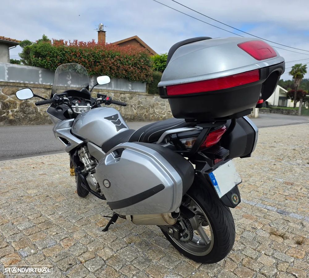 Honda CBF 1000 A - 4