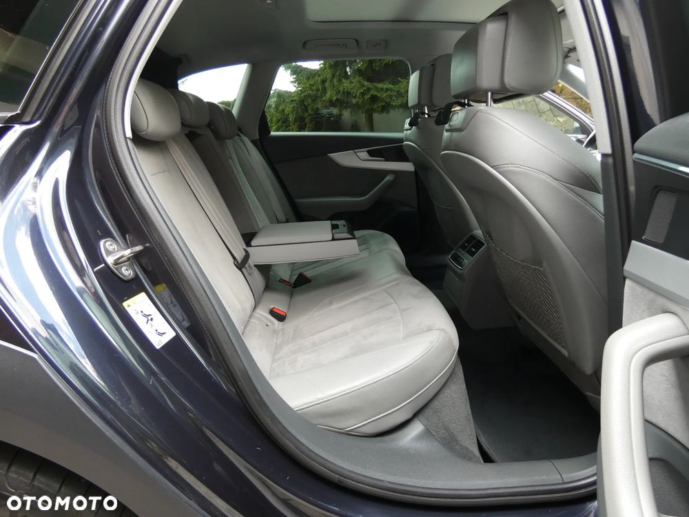 Audi A4 Allroad - 29