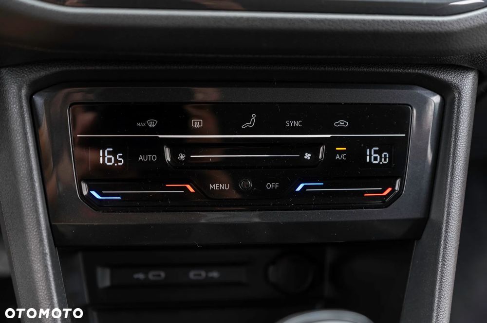 Volkswagen Tiguan 2.0 TDI SCR ACTIVE - 29