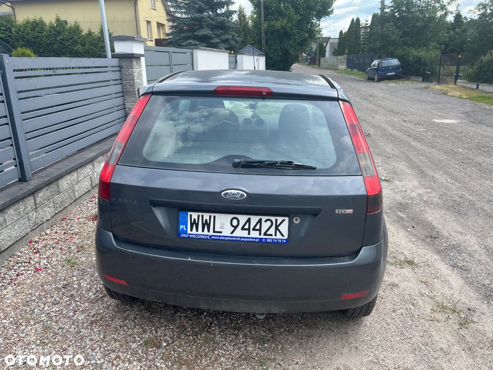 Ford Fiesta 1.4 TDCI - 3