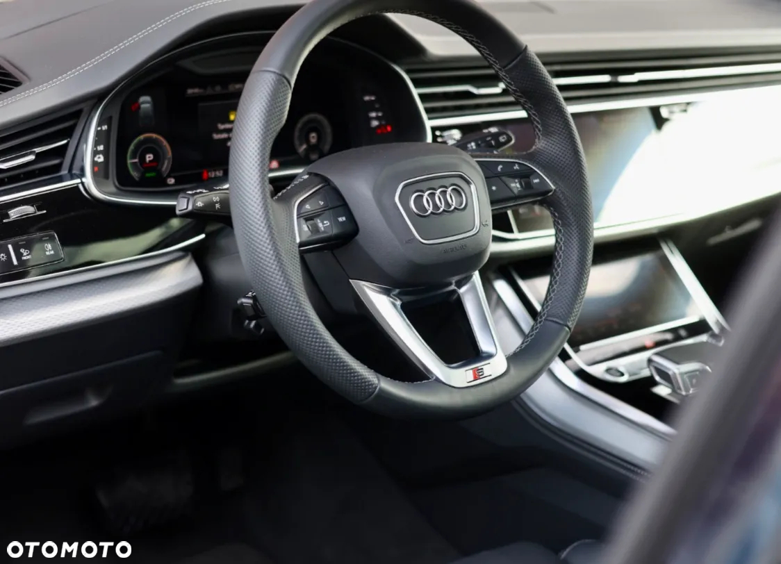 Audi Q7 - 16