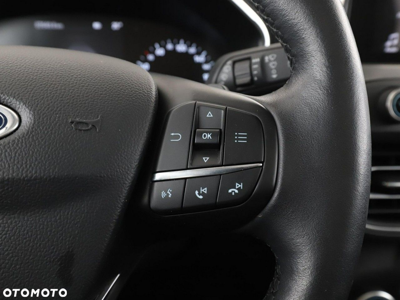 Ford Focus 1.5 EcoBlue Start-Stopp-System TITANIUM - 31